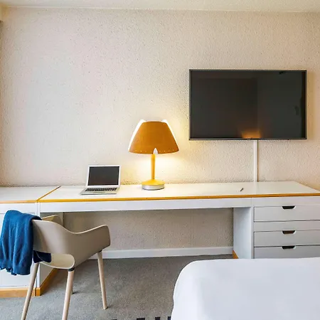Hôtel Novotel Valenciennes Rouvignies Esterno foto