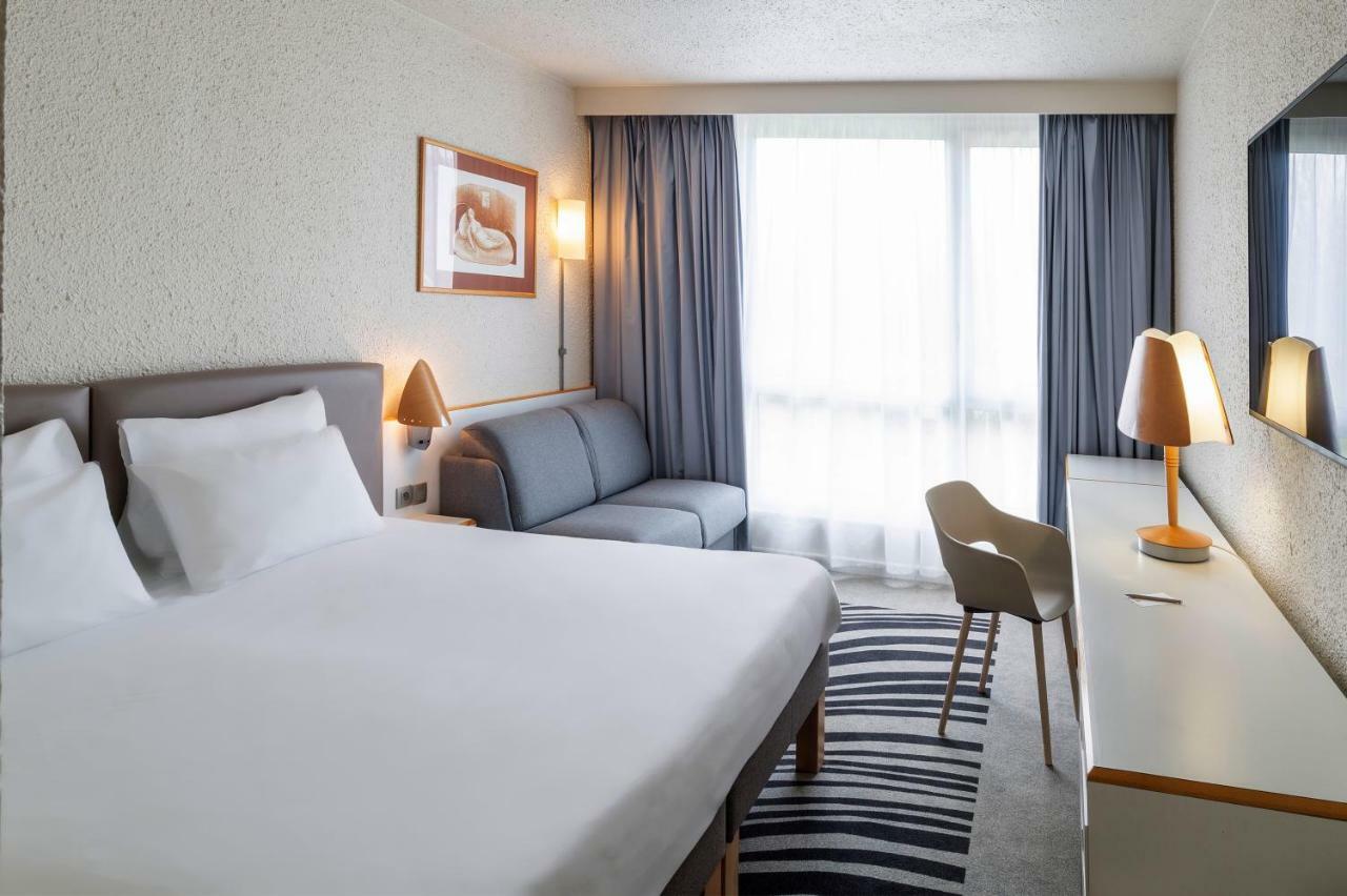 Novotel Valenciennes Hotel Rouvignies